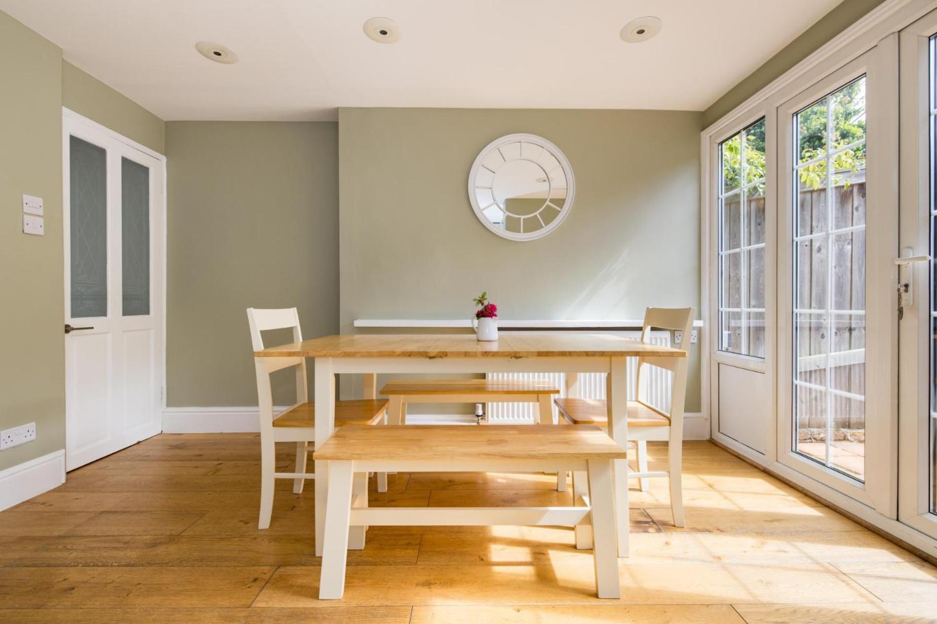 The Thames Embrace 3 Bedroom And Garden House In Battersea Londra