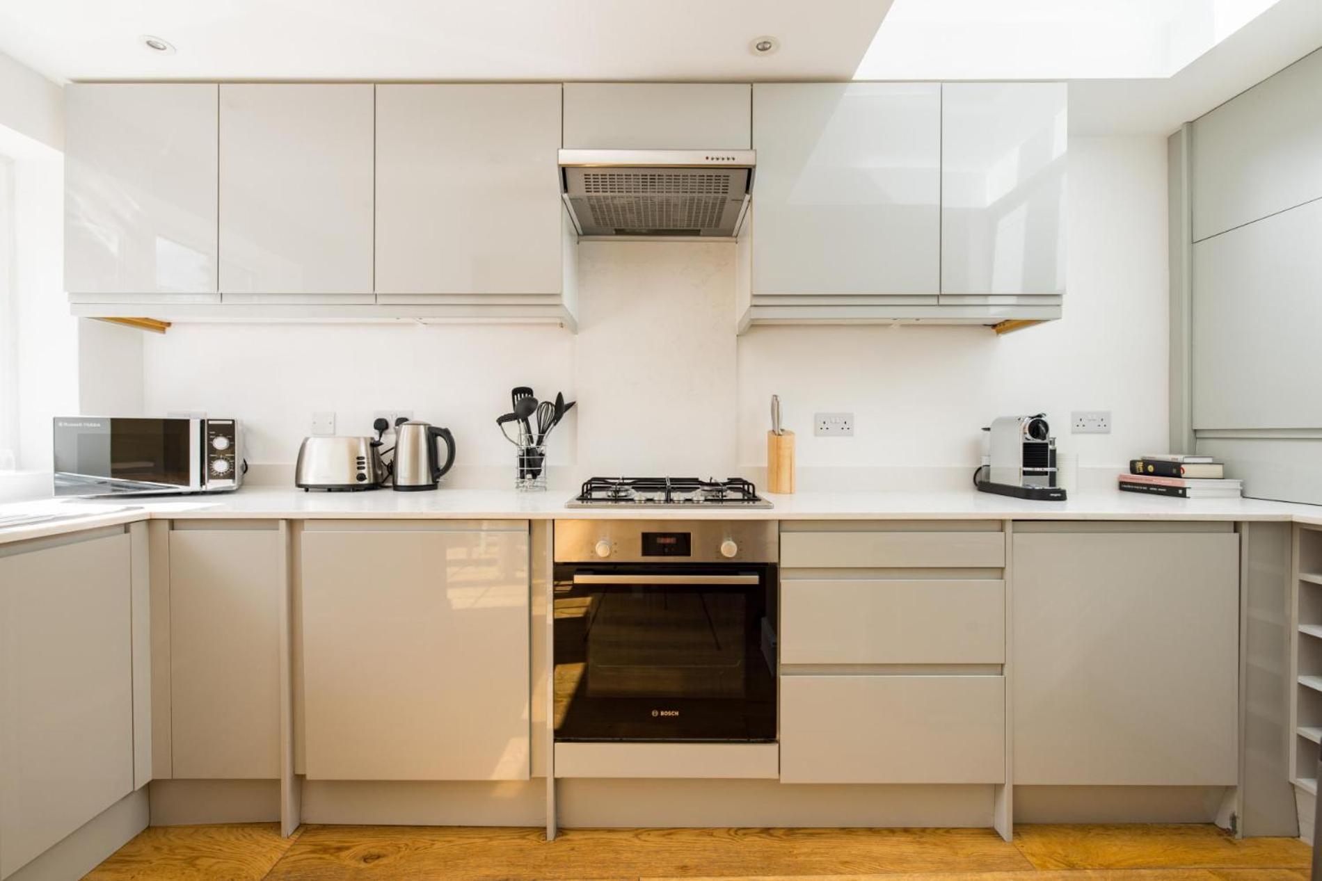 The Thames Embrace 3 Bedroom And Garden House In Battersea Appartamento