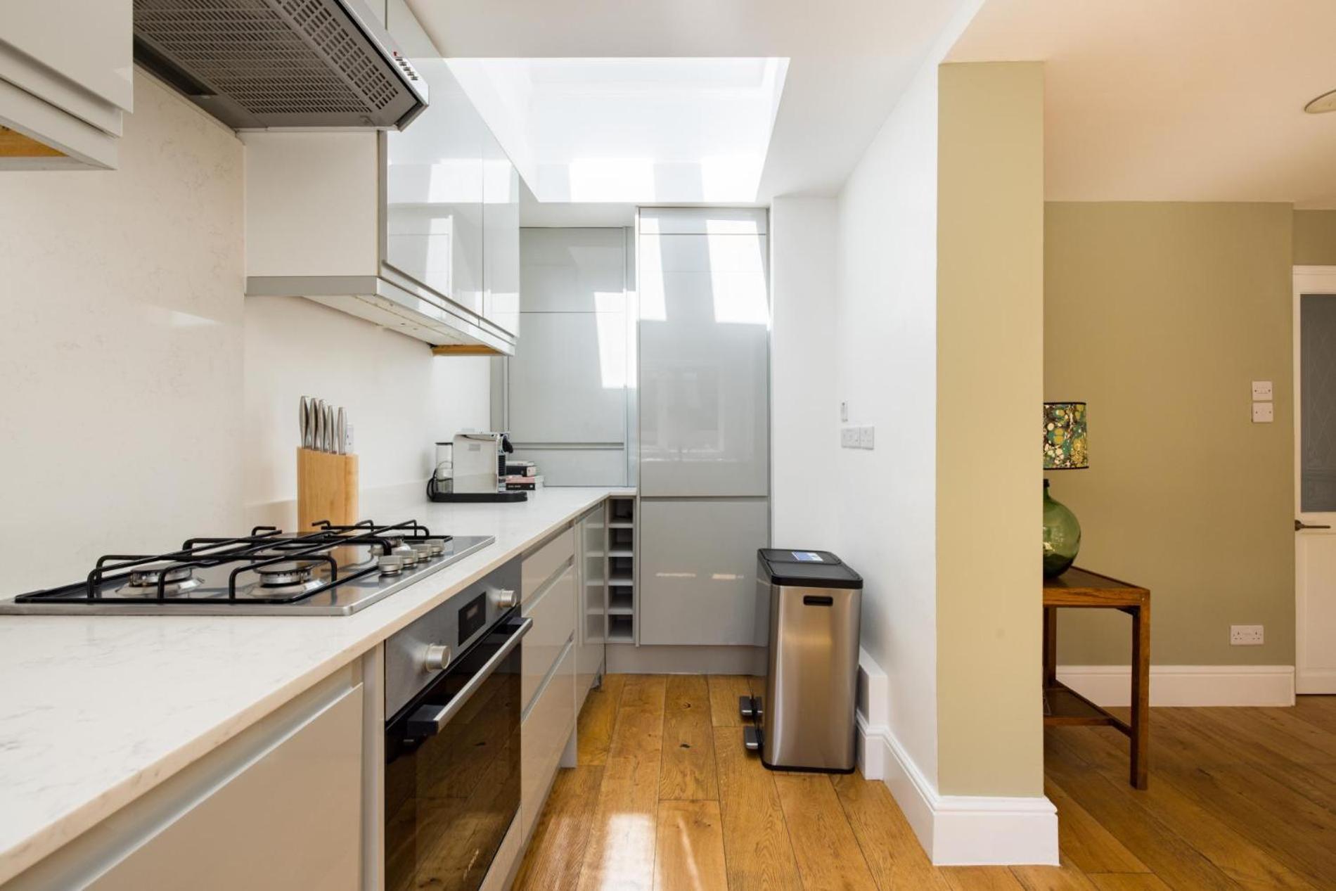 The Thames Embrace 3 Bedroom And Garden House In Battersea * Londra